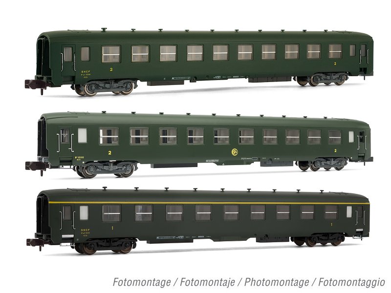 Arnold Personenwagen-Set SNCF Reisezugwagen DEV A0 3-teilig Epoche III HN4383